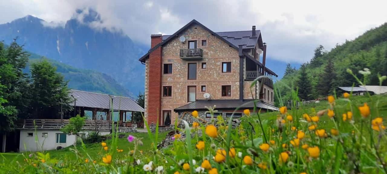 Hotel Margjeka Valbone Exterior photo
